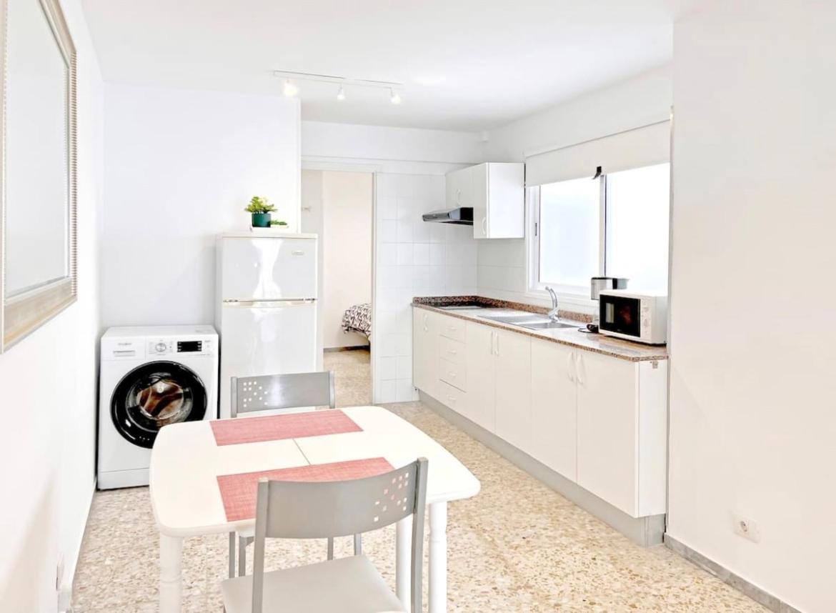 Cozy 2Bedroom Apartments In Los Cristianos Arona  Eksteriør bilde